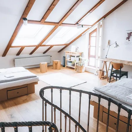 Raum Life - Loftwohnung Am Park Apartment *