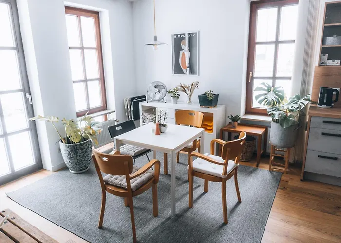 Raum Life - Loftwohnung Am Park