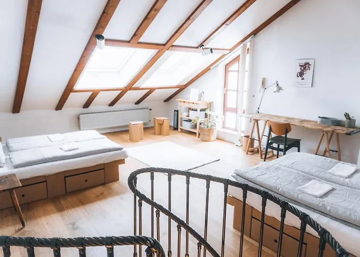 Raum Life - Loftwohnung Am Park Apartman *